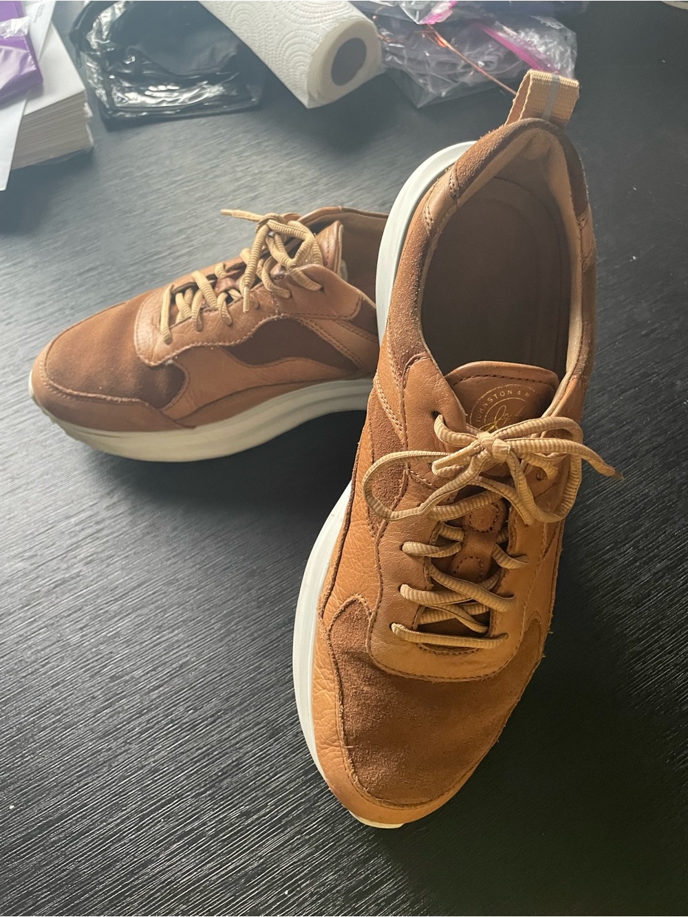 Johnston & Murphy size 12 sneaker - leather/suede